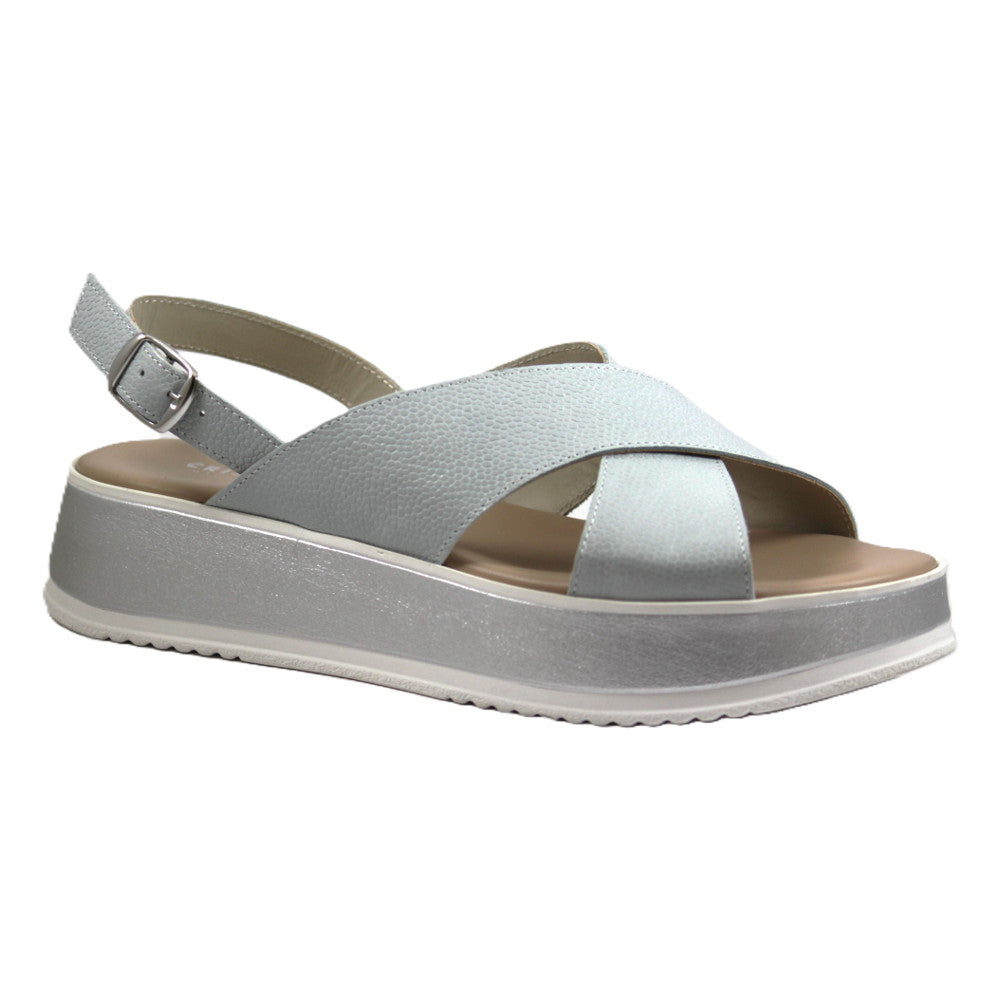 Sandali donna a zeppa con fasce incrociate azzurro cielo, vista frontale – Made in Italy Cristhàlia