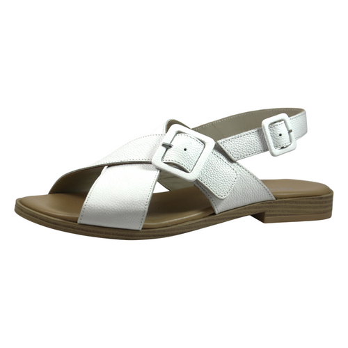Sandali bassi donna in pelle bianco martellato, vista frontale – Made in Italy Cristhàlia